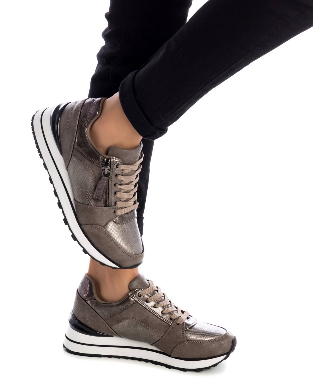 ZAPATO DE MUJER XTI 04300901