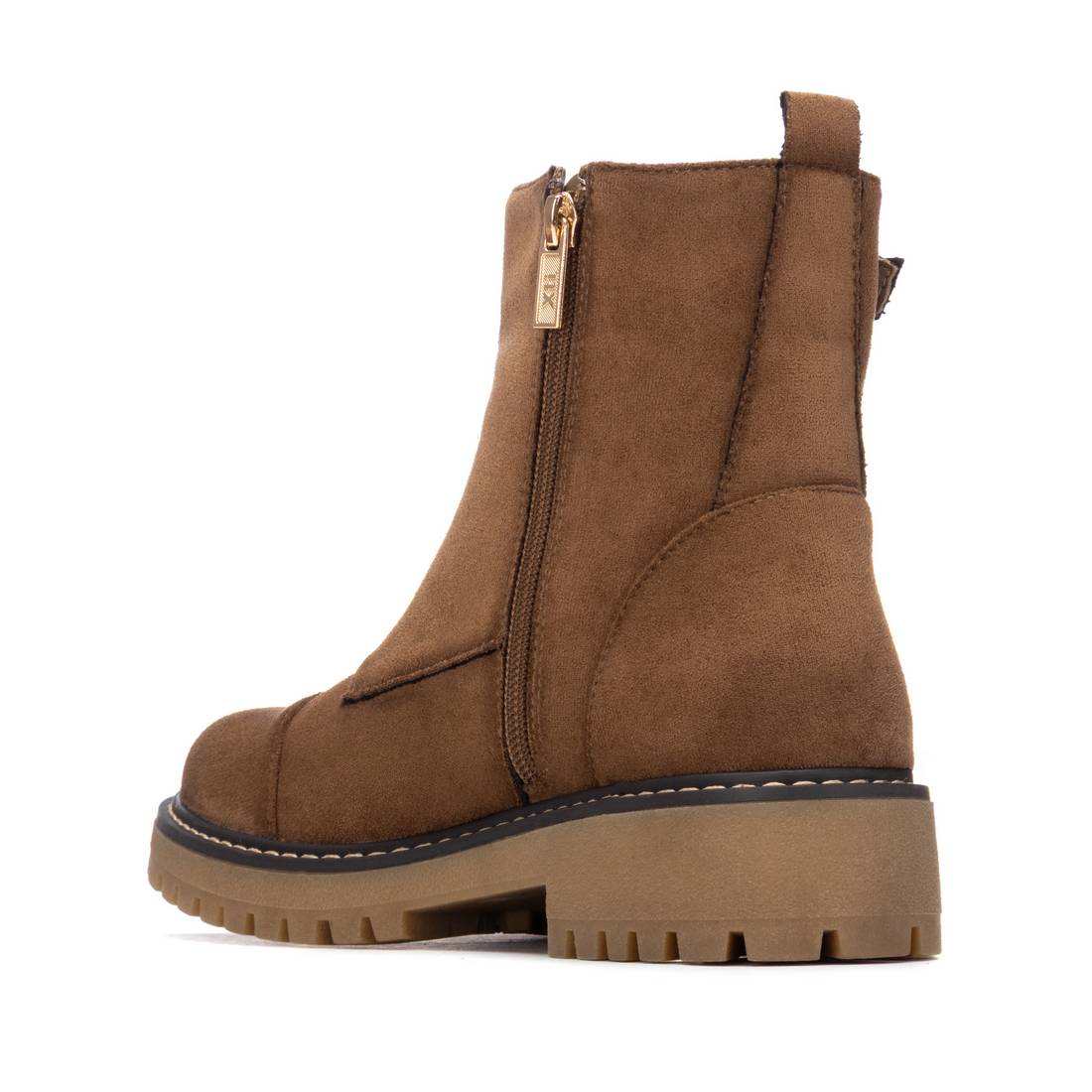 Botin de mujer plano Xti basic 13057701