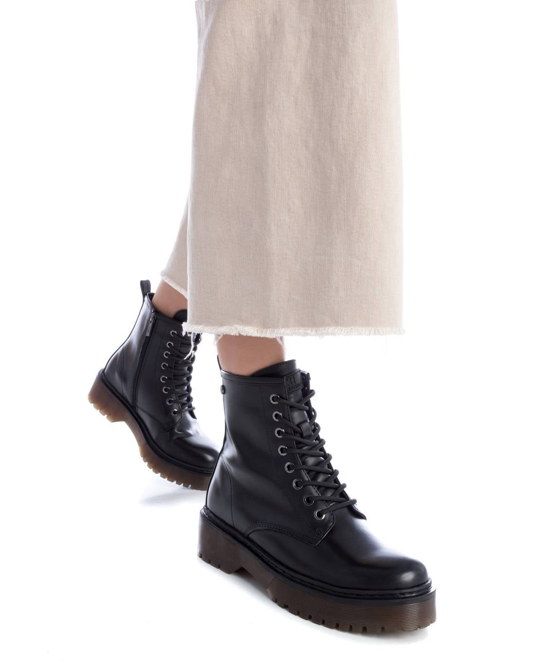 BOTÍN DE MUJER XTI 14221301