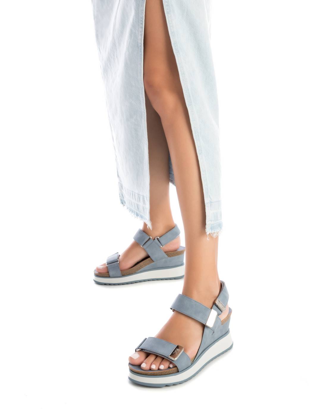 SANDALIA DE MUJER XTI 14261910