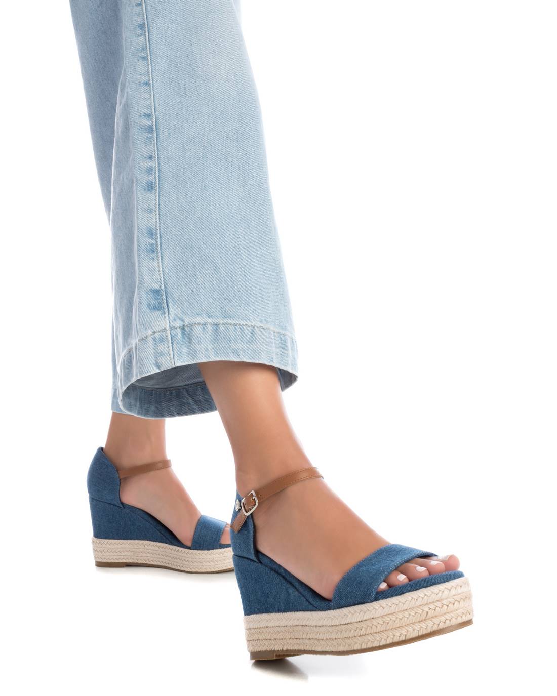 SANDALIA DE MUJER XTI 14266603