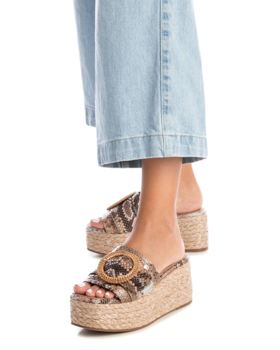 SANDALIA DE MUJER XTI 14269701