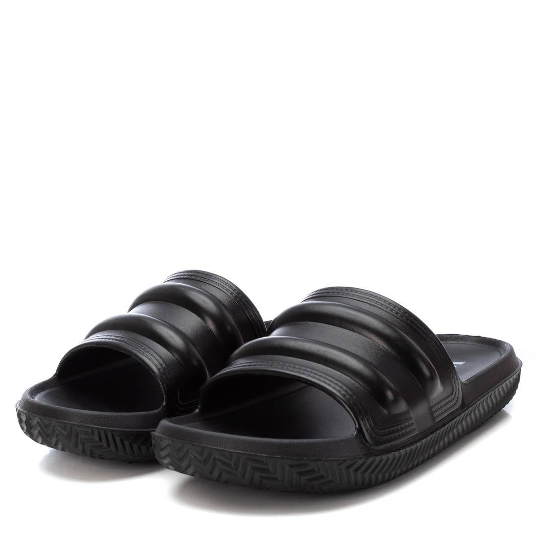 SANDALIA DE HOMBRE XTI 14282002