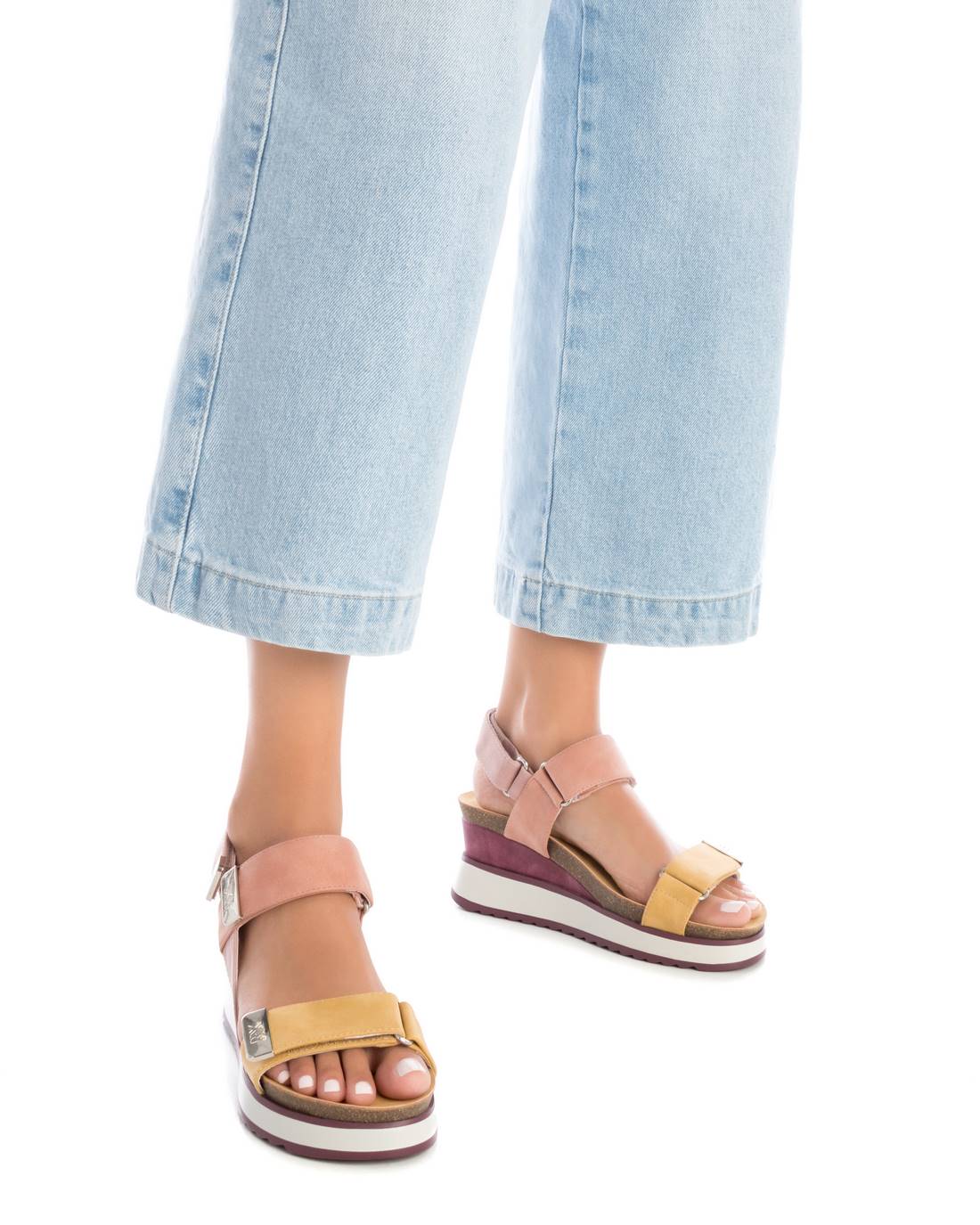 SANDALIA DE MUJER XTI 14282202