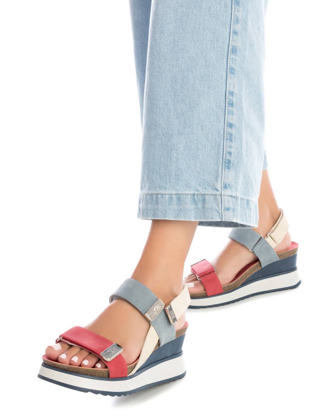 SANDALIA DE MUJER XTI 14282203