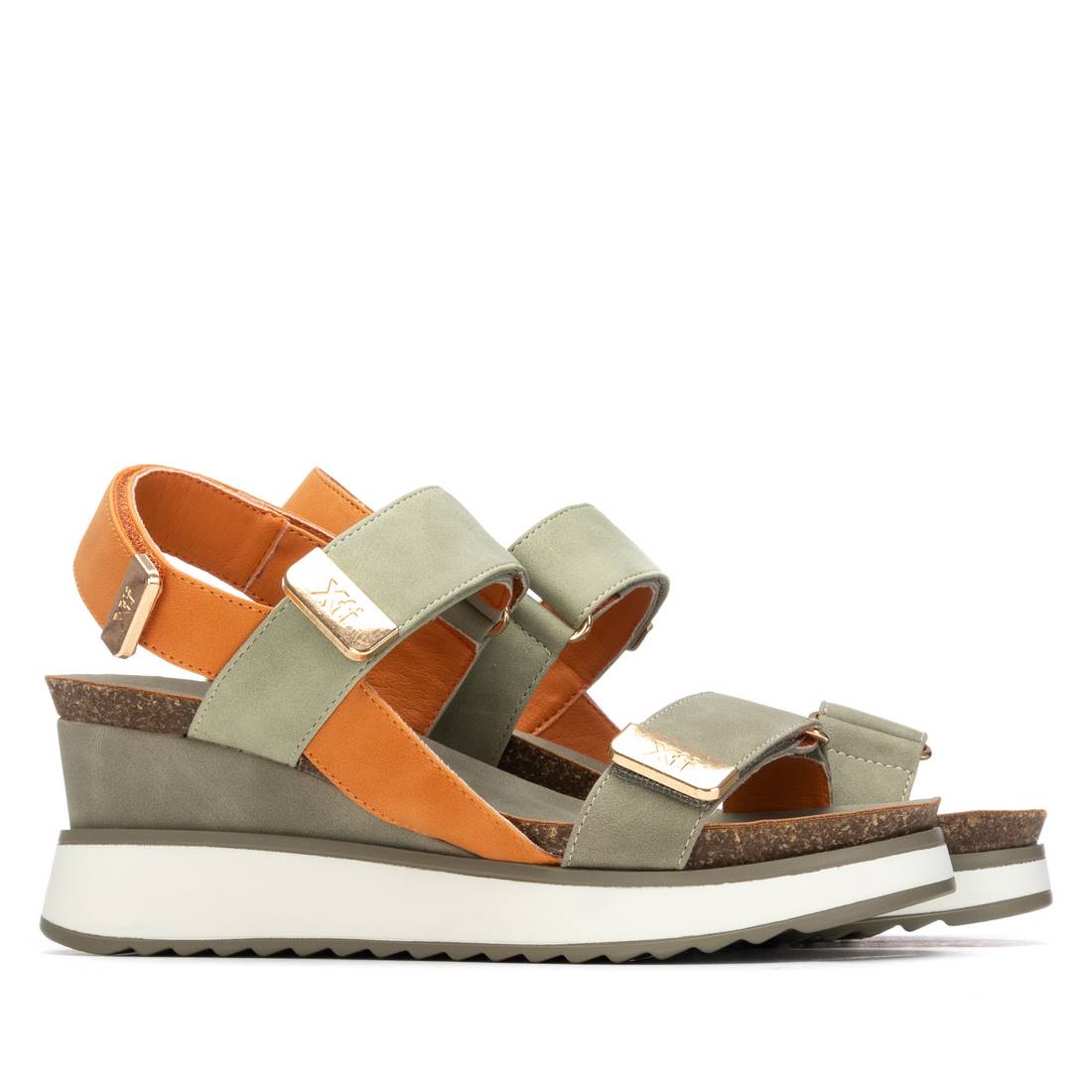 Sandalia de mujer con cuña Xti 14282212