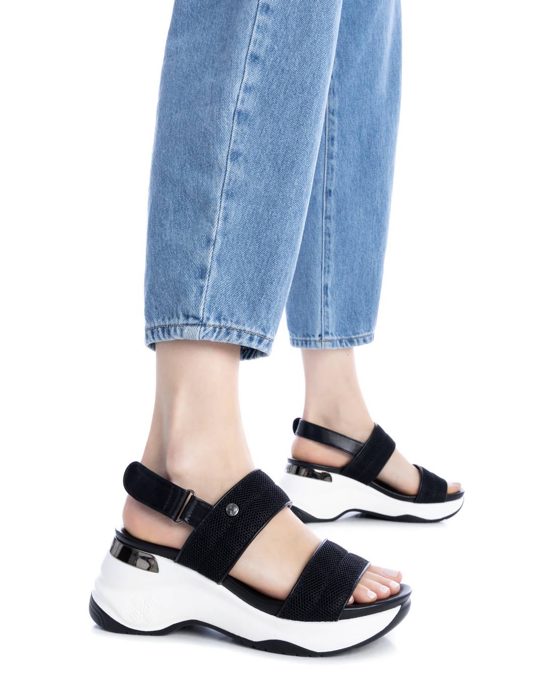 SANDALIA DE MUJER XTI 14282801