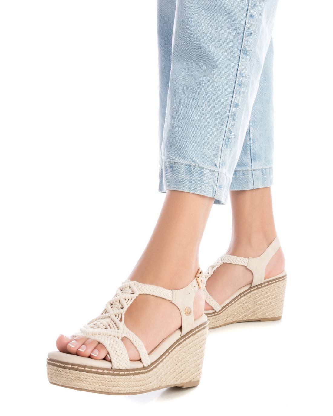 SANDALIA DE MUJER XTI 14283401