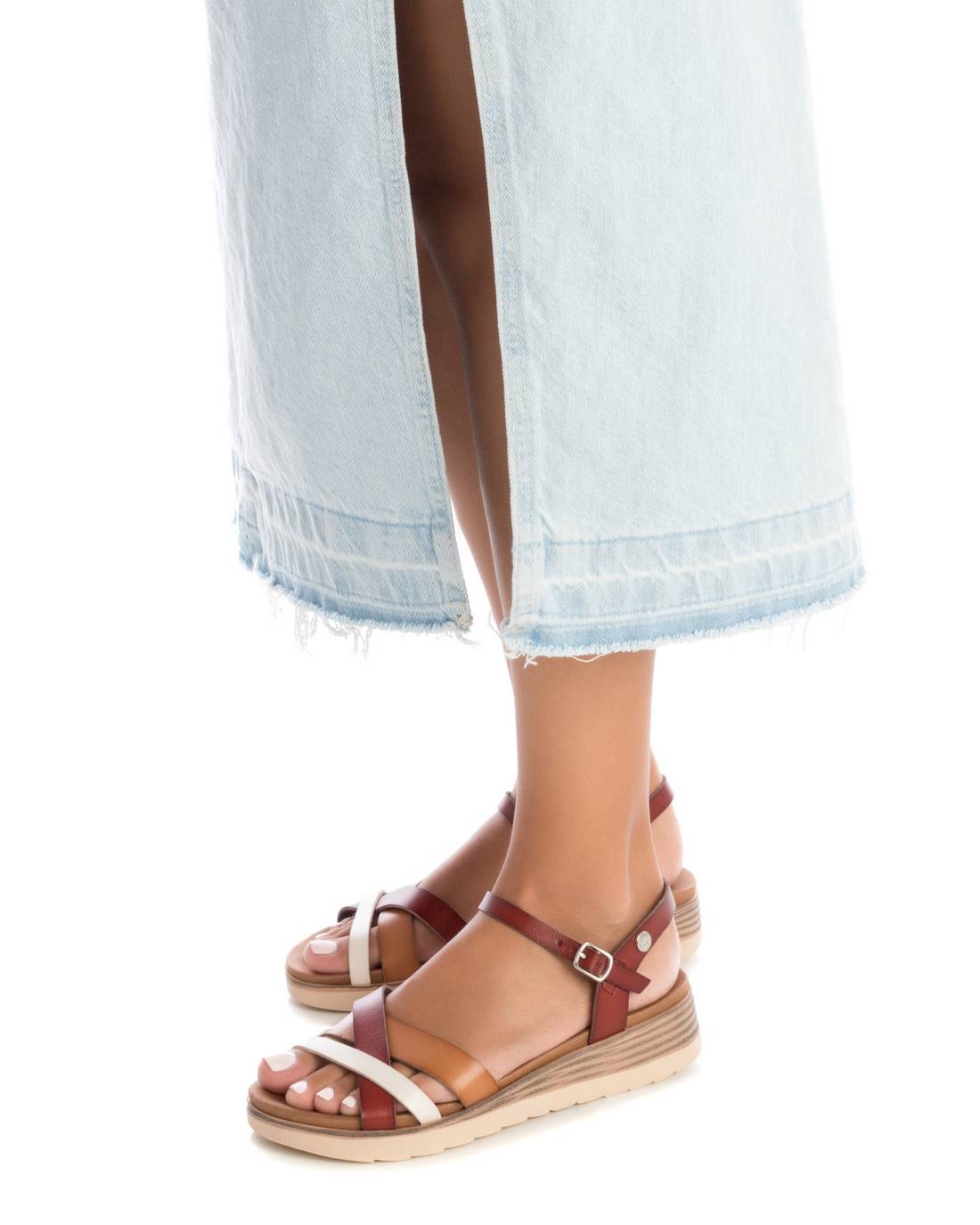 SANDALIA DE MUJER XTI 14284802