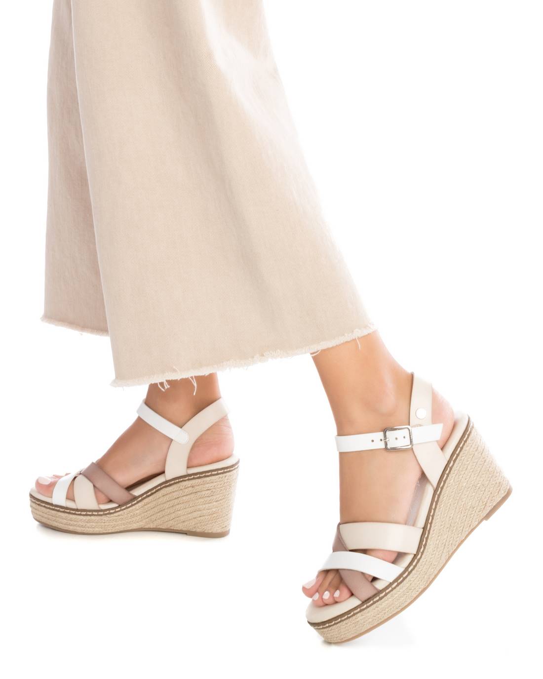 SANDALIA DE MUJER XTI 14285003