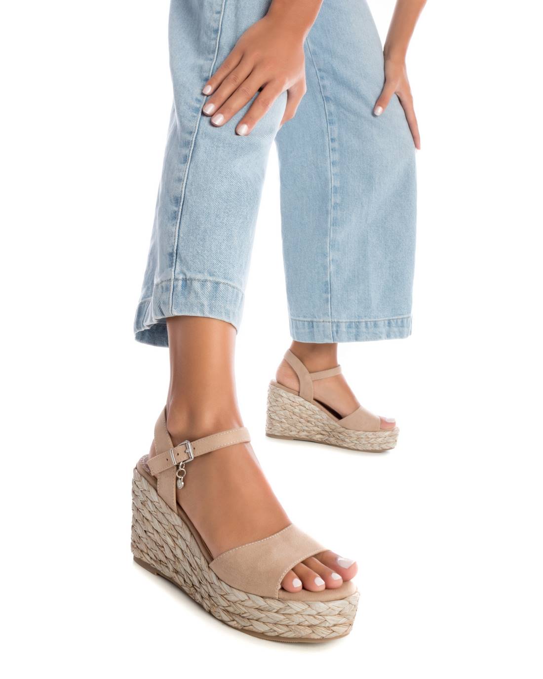 SANDALIA DE MUJER XTI 14285802