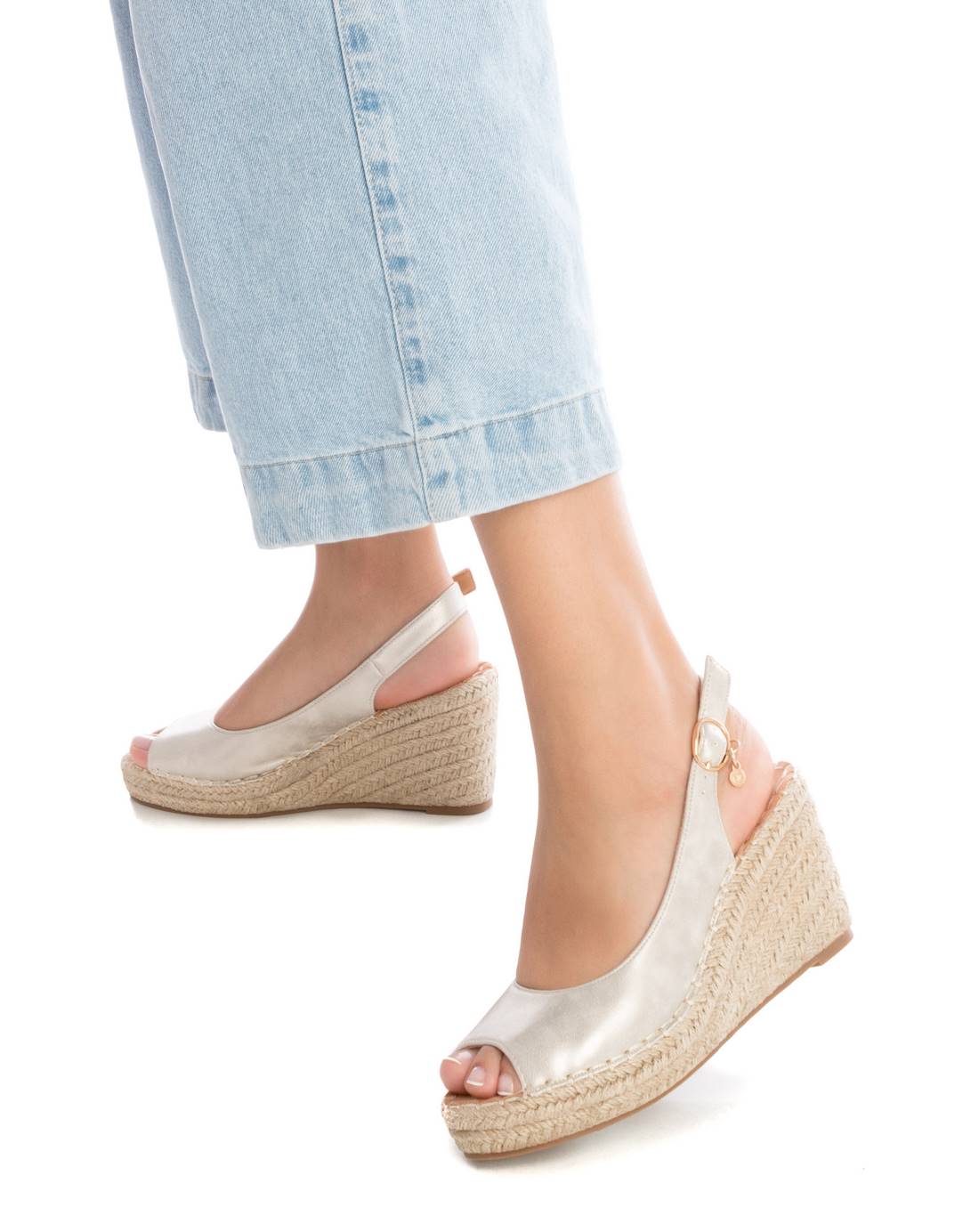 SANDALIA DE MUJER XTI 14287706