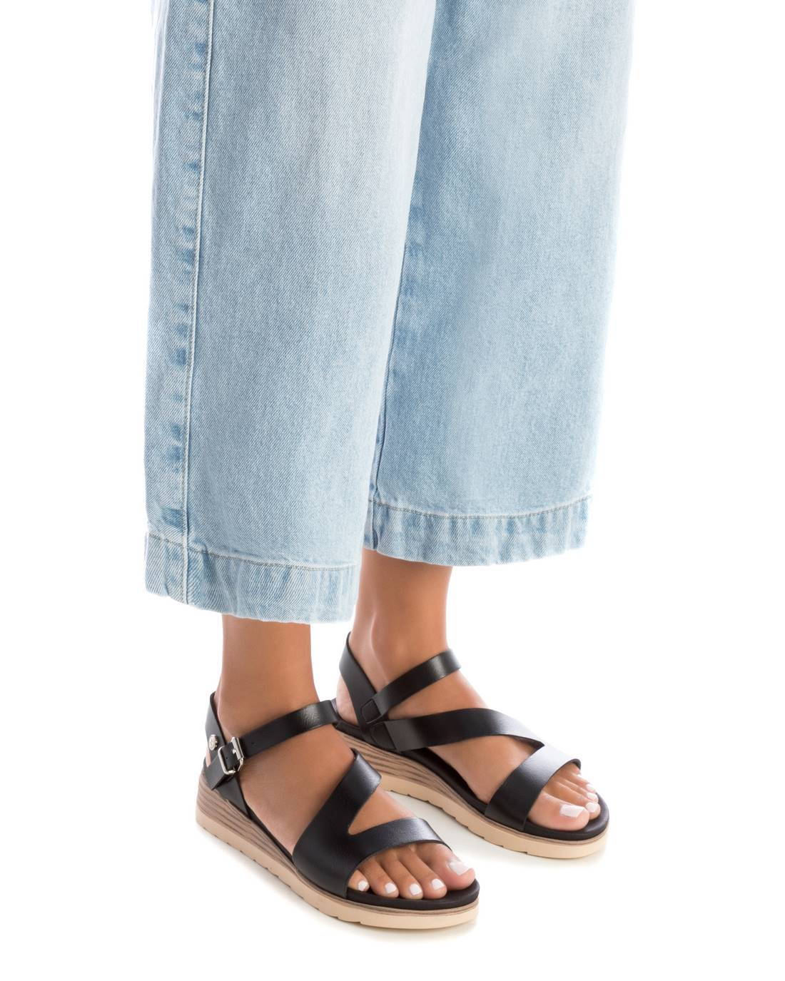 SANDALIA DE MUJER XTI 14289704