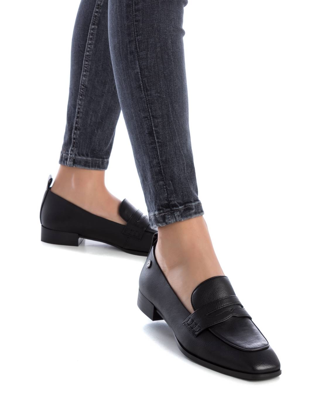 WOMEN'S SHOE XTI 14303501