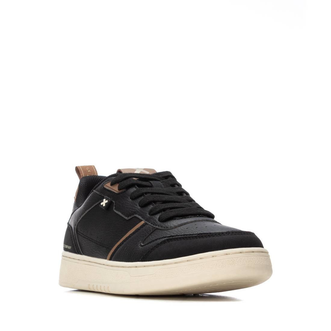 Zapatilla de hombre plano Xti 14417301