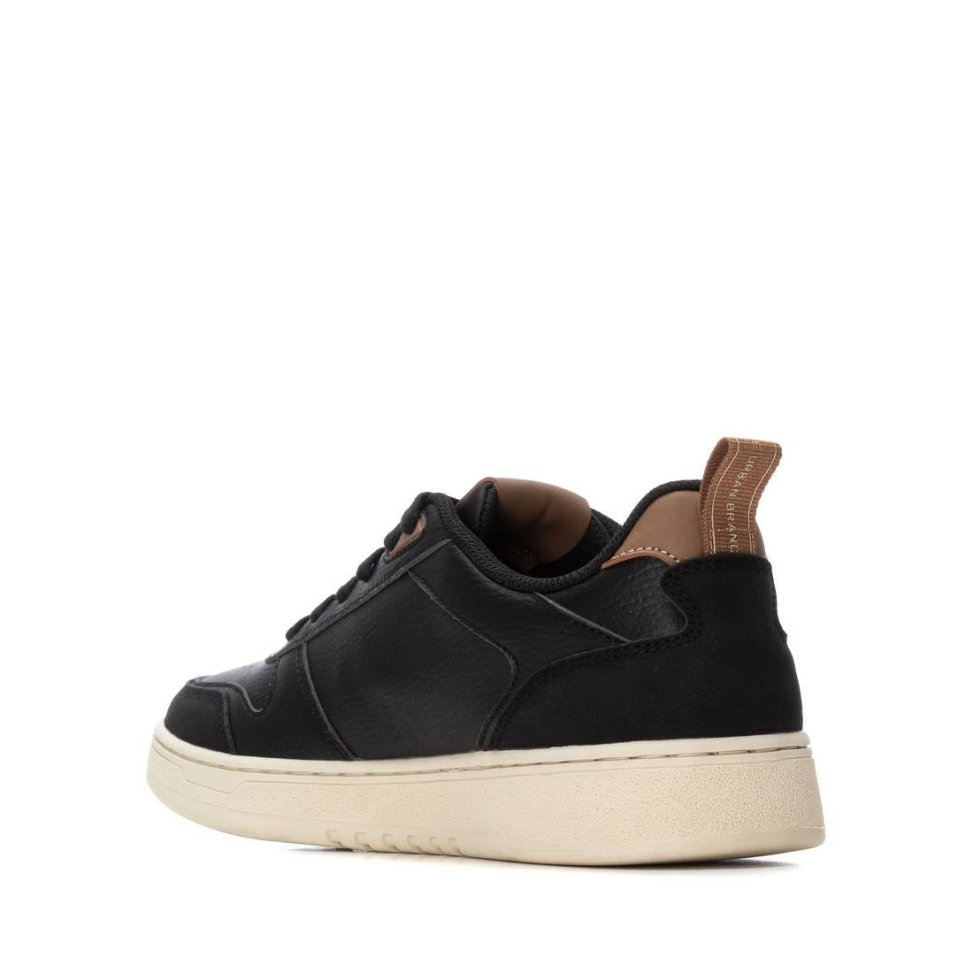 Zapatilla de hombre plano Xti 14417301