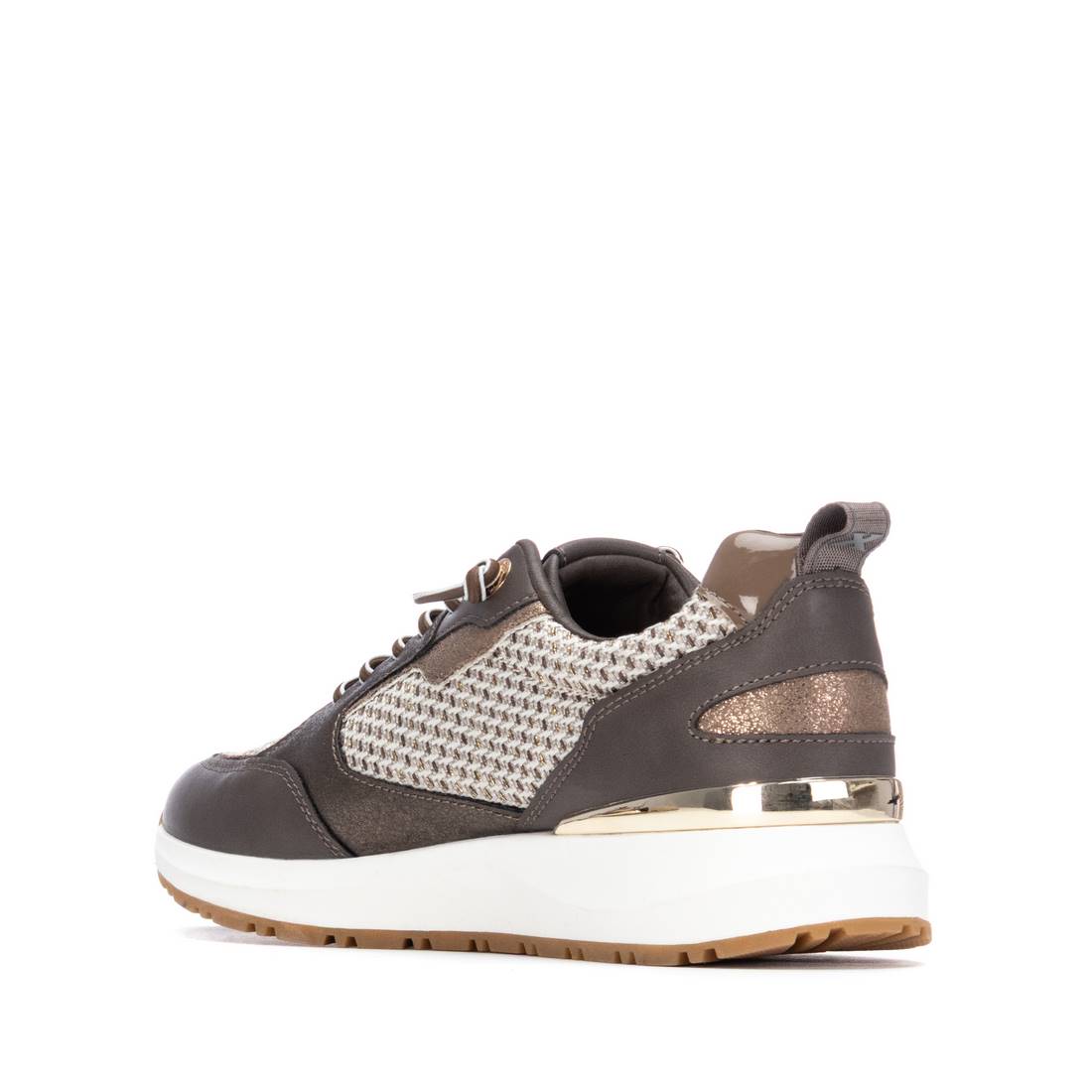 Zapatilla de mujer plano Xti 14418403