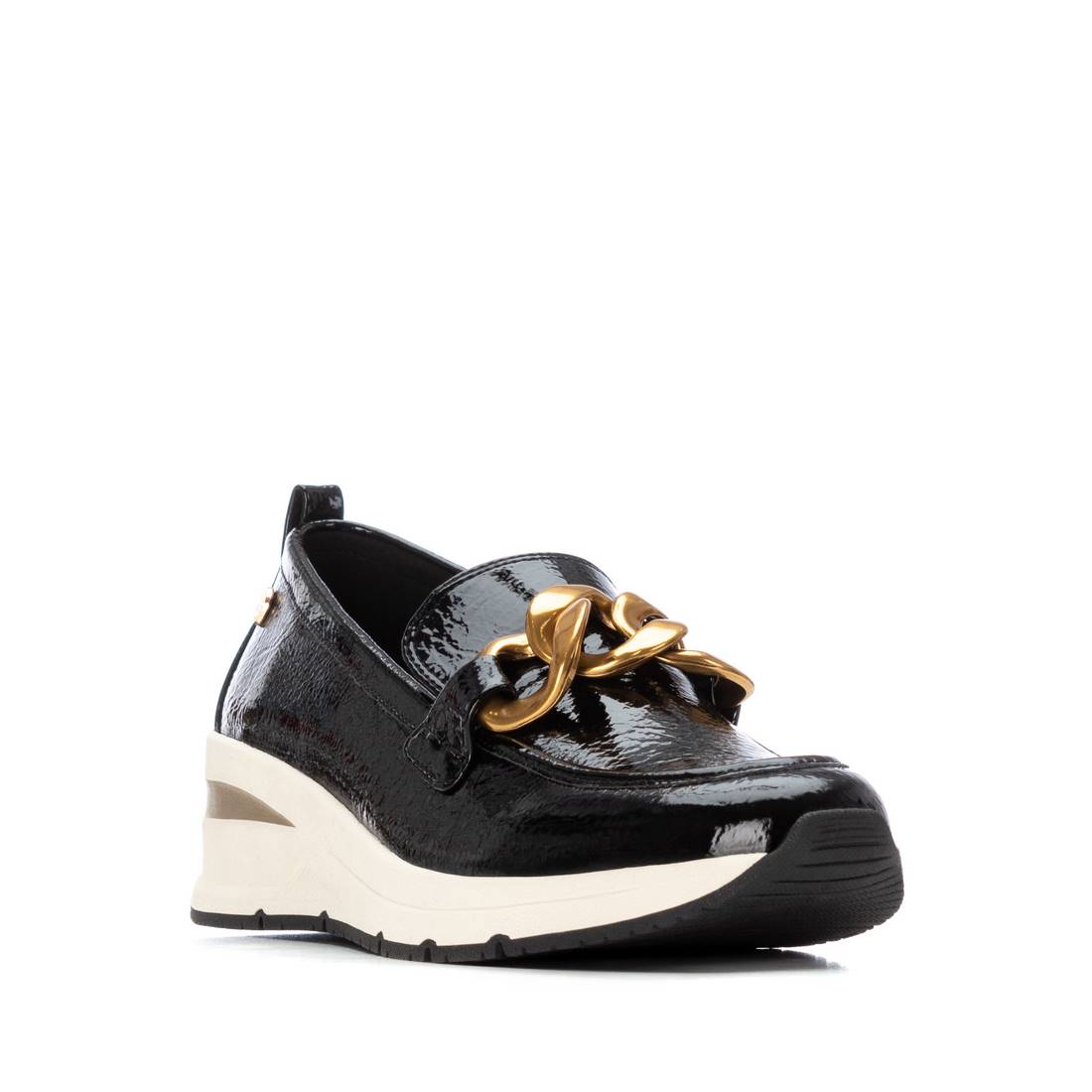 Zapato de mujer con cuña Xti 14422401