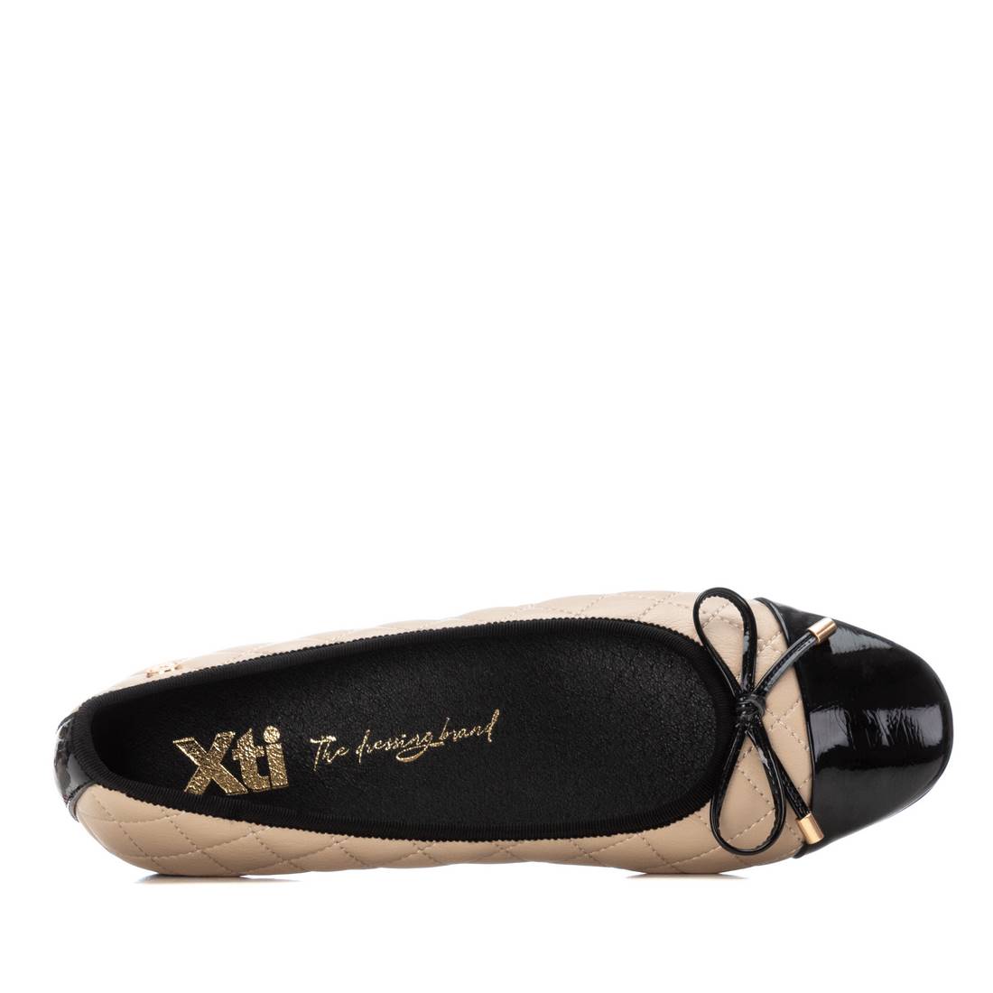 Zapato de mujer plano Xti 14424501