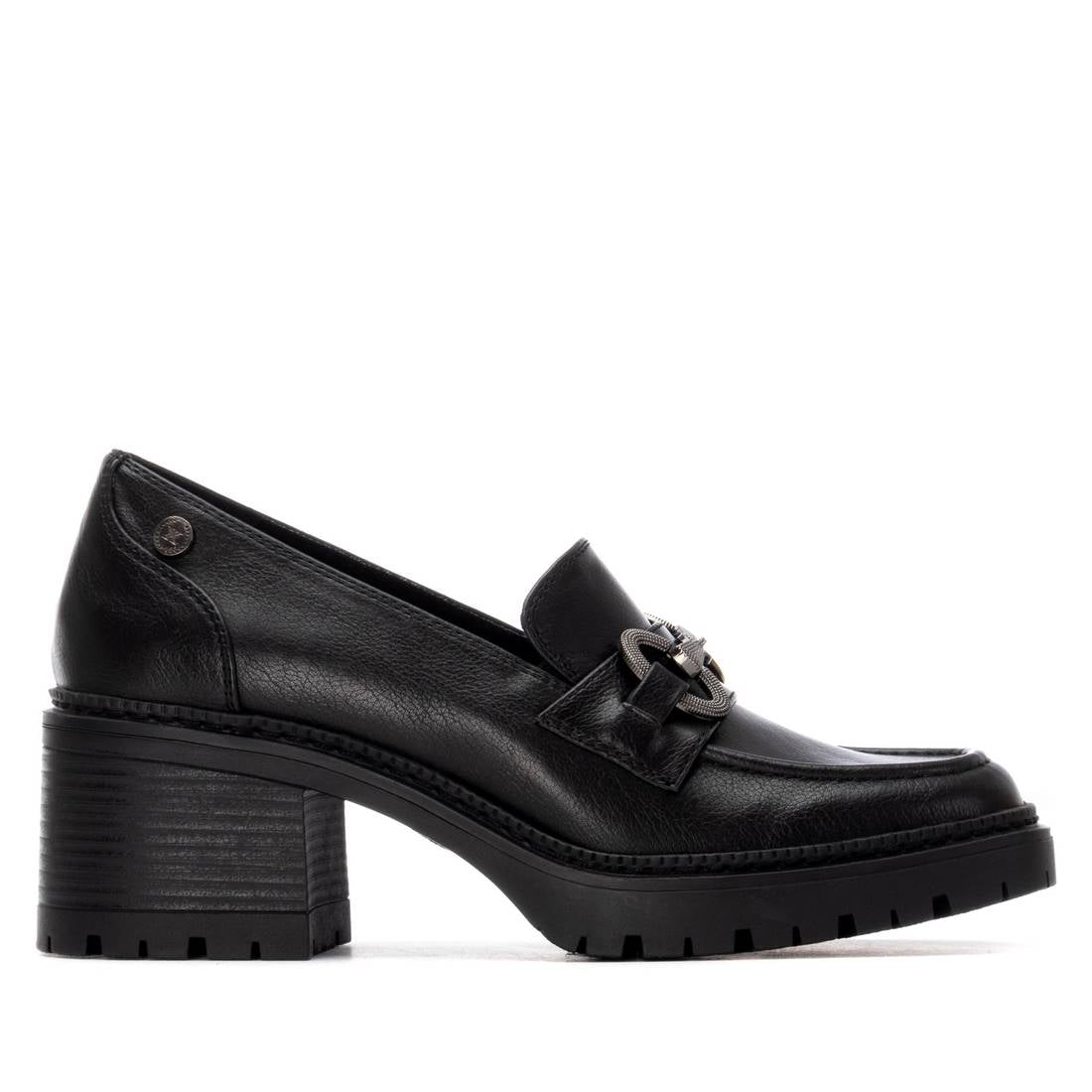 Zapato de mujer con tacón Xti 14427403