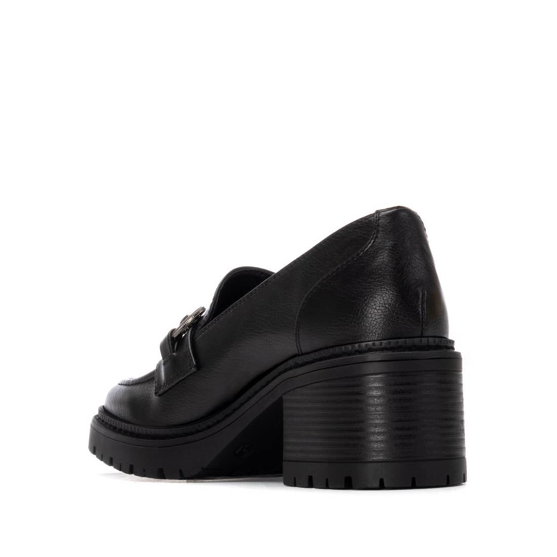 Zapato de mujer con tacón Xti 14427403