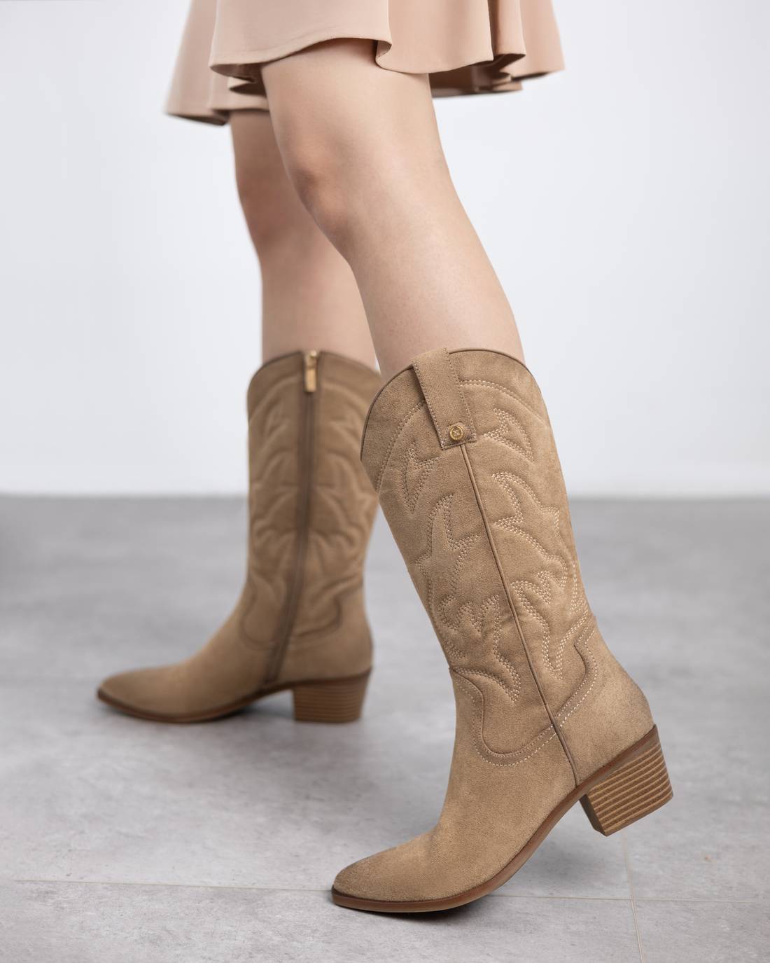 Bota de mujer con tacón Xti 14430803