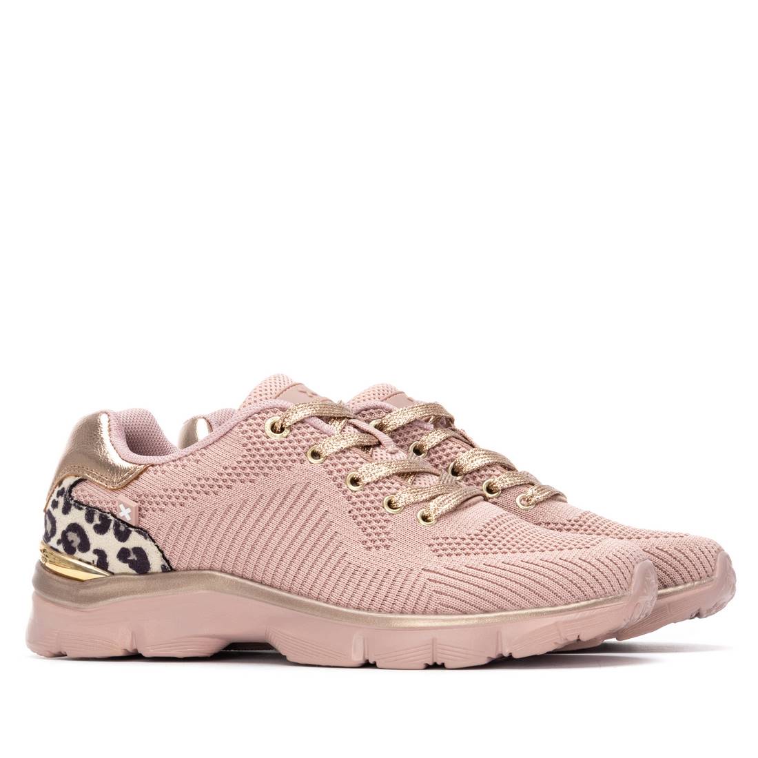 Zapatilla de mujer plano Xti 14436103