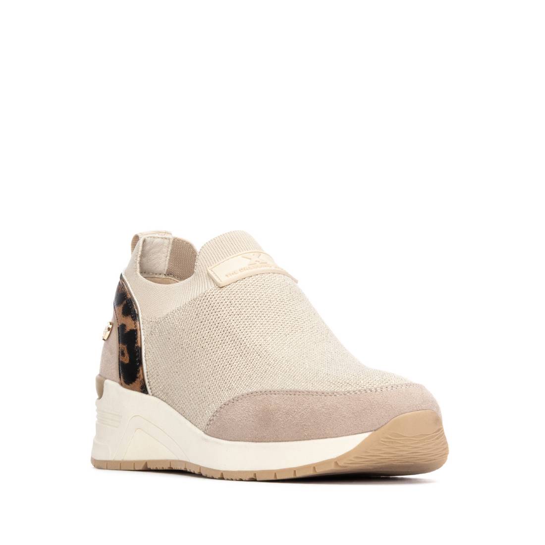 Zapatilla de mujer plano Xti 14437501