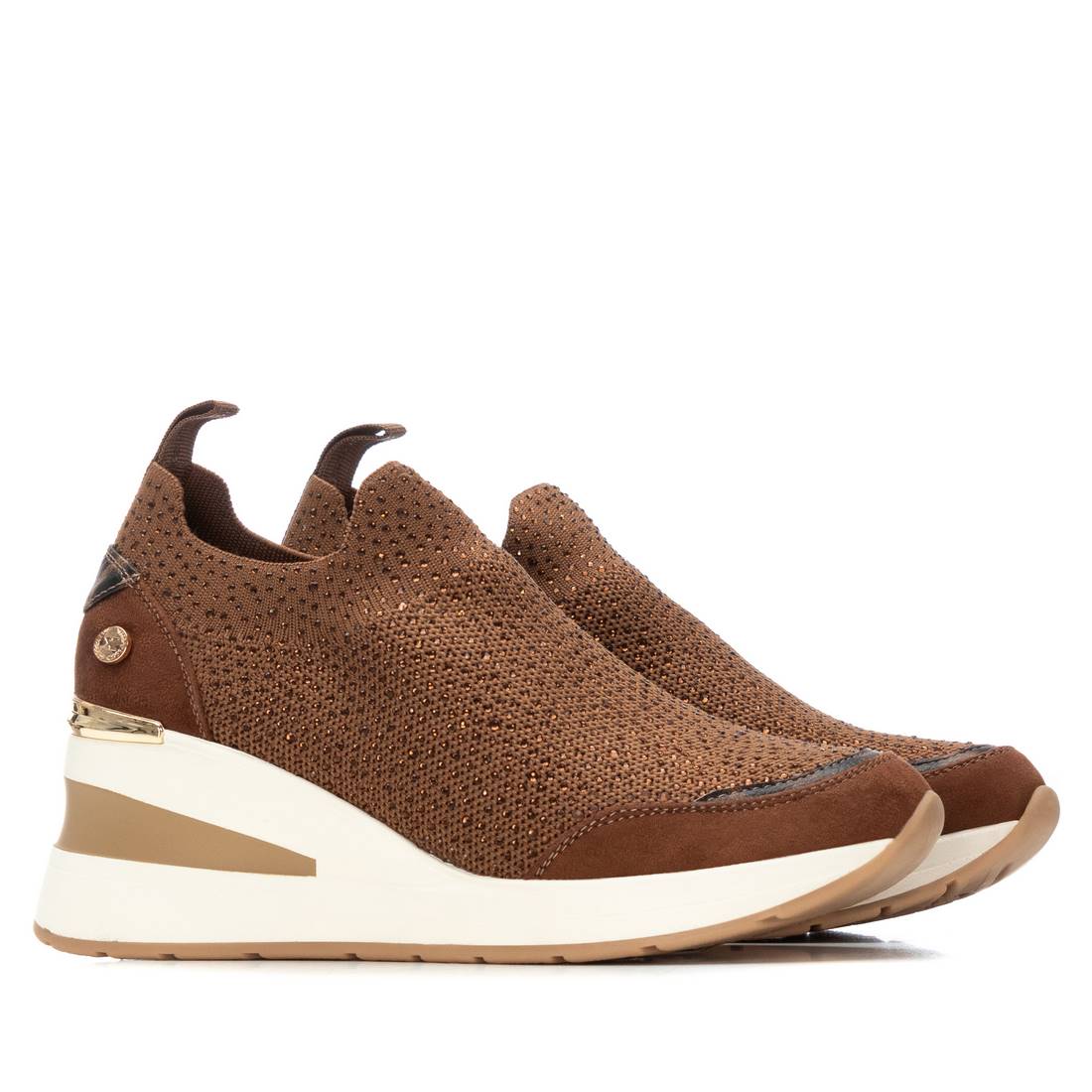 Zapatilla de mujer con cuña Xti 14438502