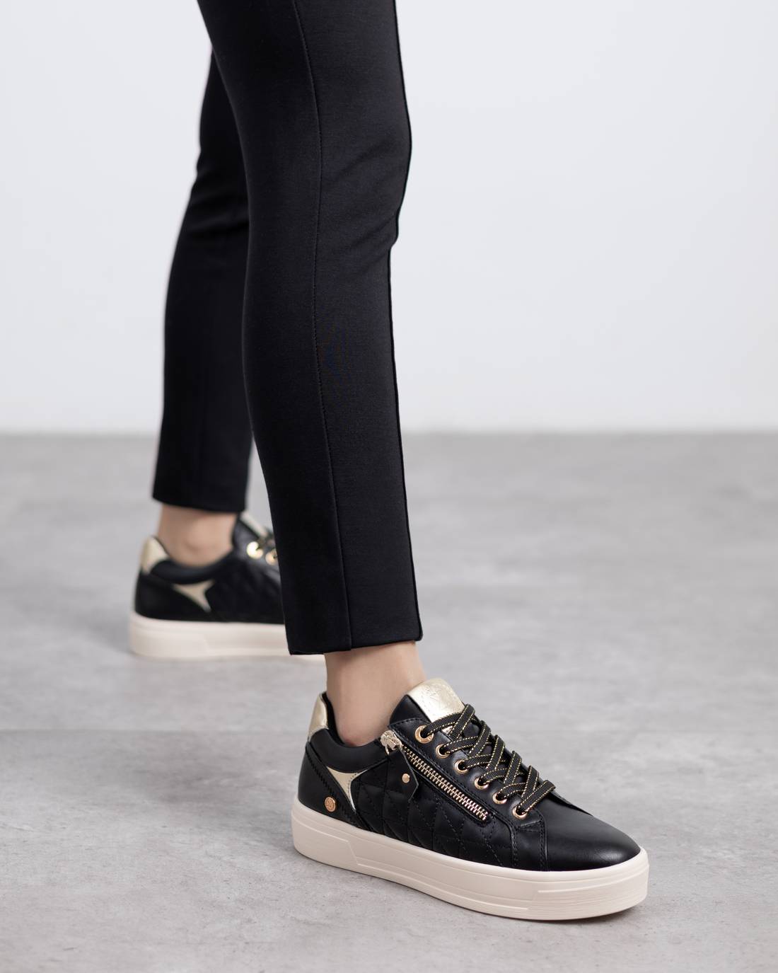 WOMEN'S SNEAKER XTI 14441303