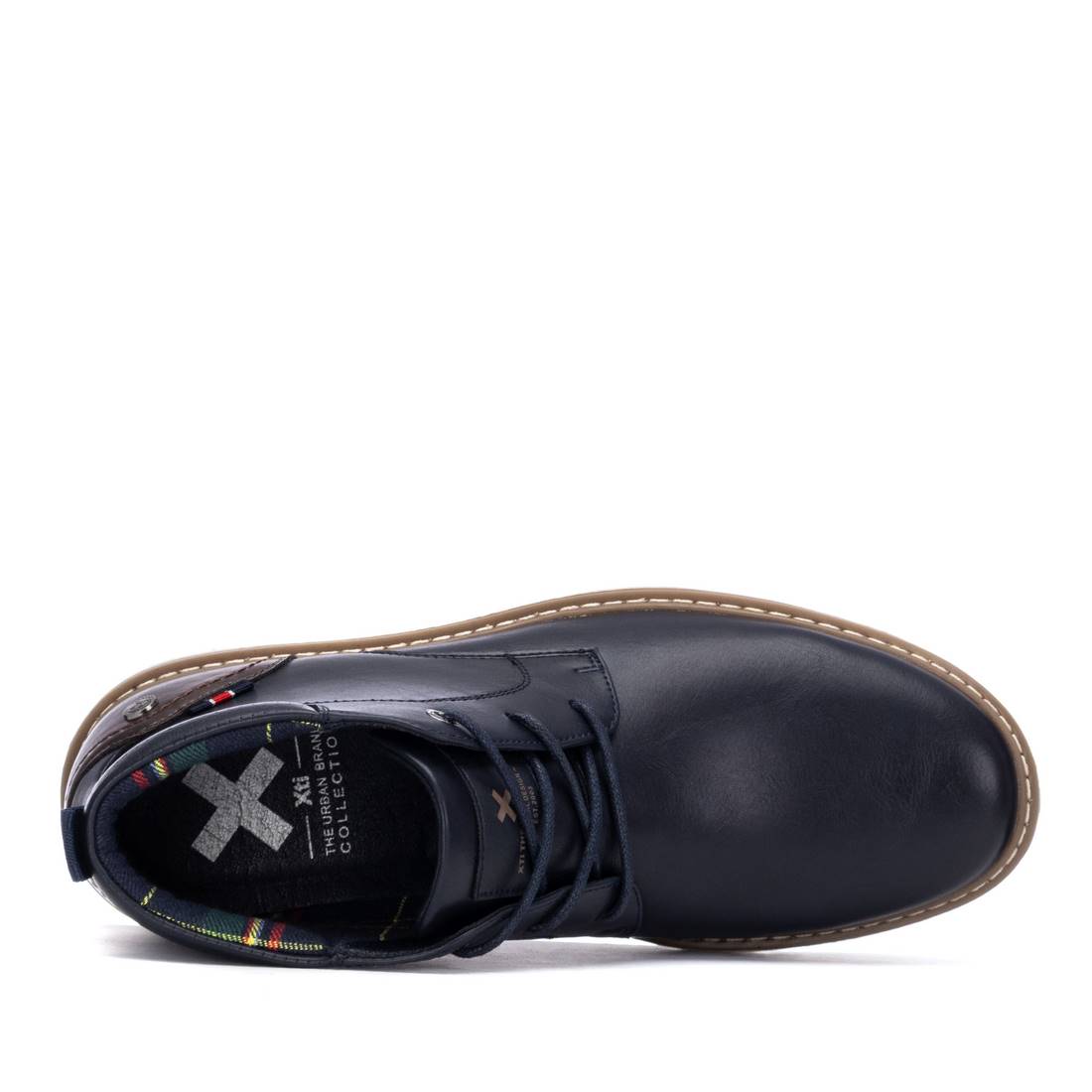 Botin de hombre plano Xti 14451202