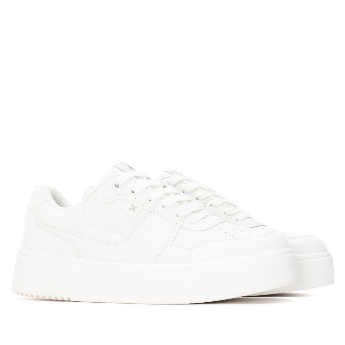 Zapatilla de mujer plano Xti 14453502