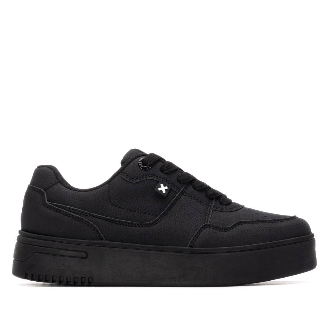 Zapatilla de mujer plano Xti 14453503