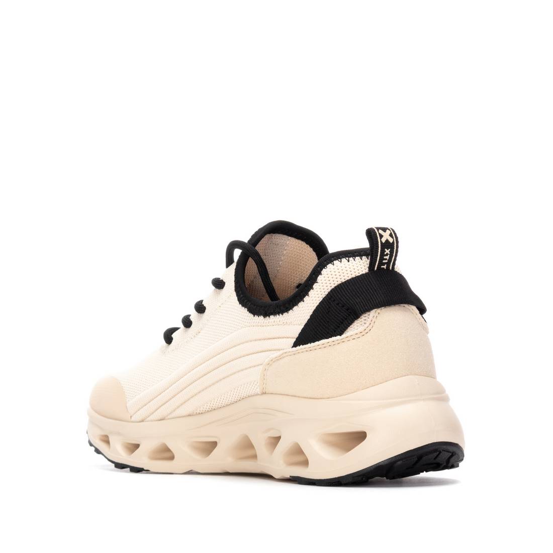 Zapatilla de mujer plano Xti 14454101