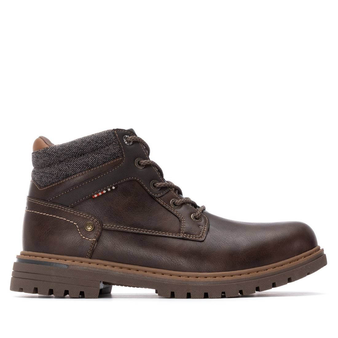 Botin de hombre plano Xti 14456401