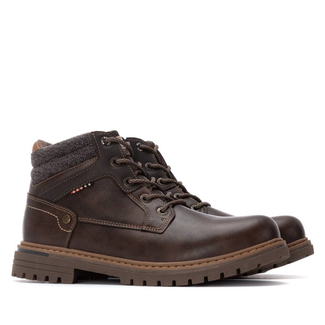 Botin de hombre plano Xti 14456401