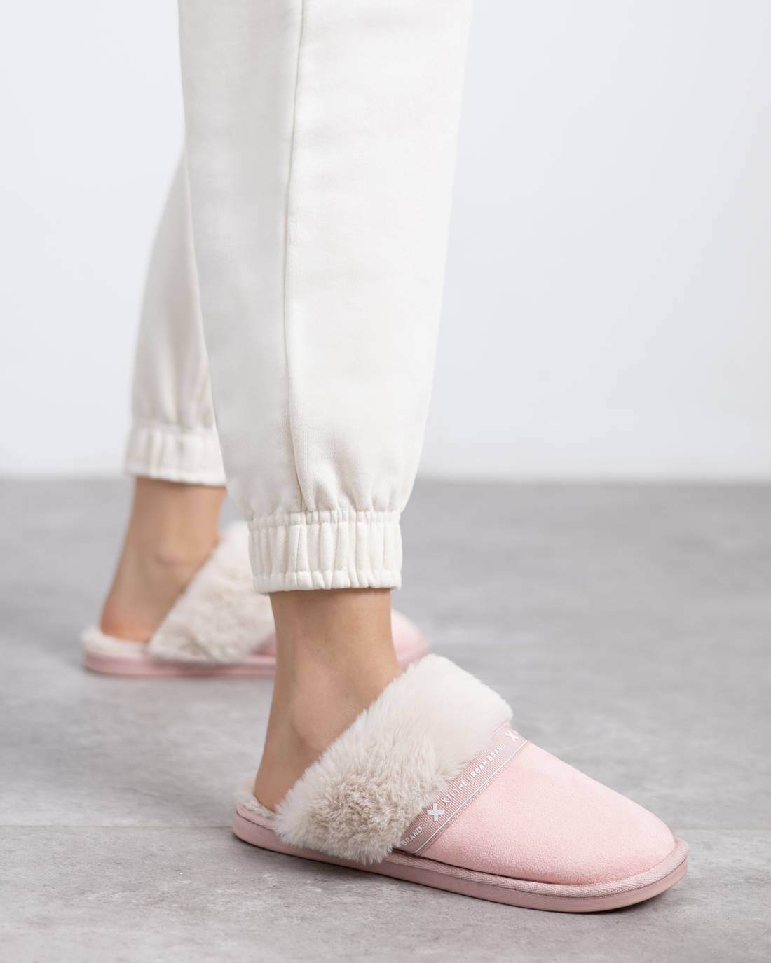 WOMEN'S SLIPPER XTI 14457103