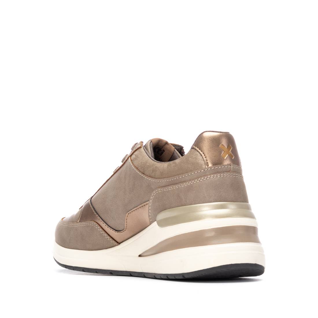 Zapatilla de mujer plano Xti 14462803