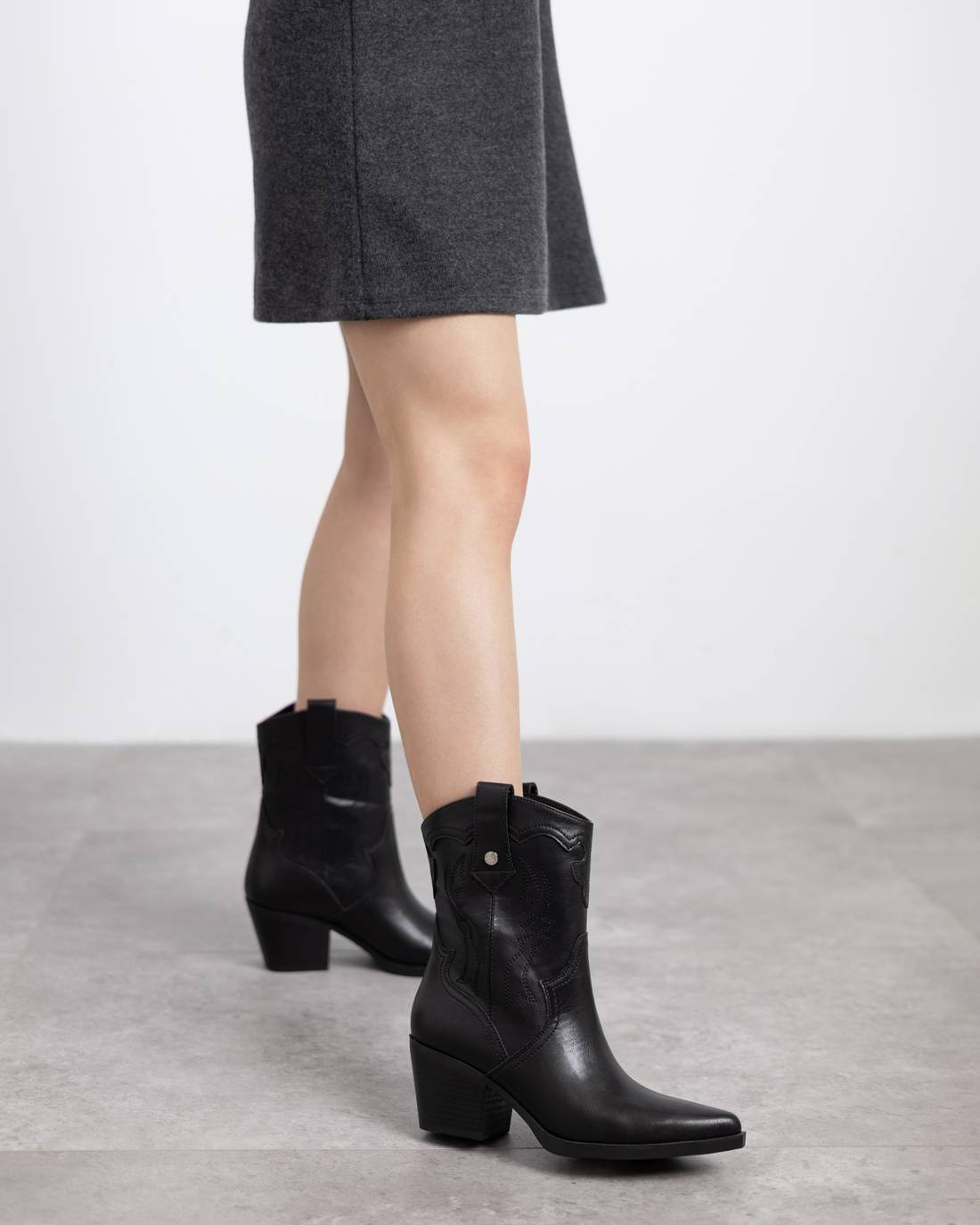 WOMEN'S ANKLE BOOT XTI 14471801