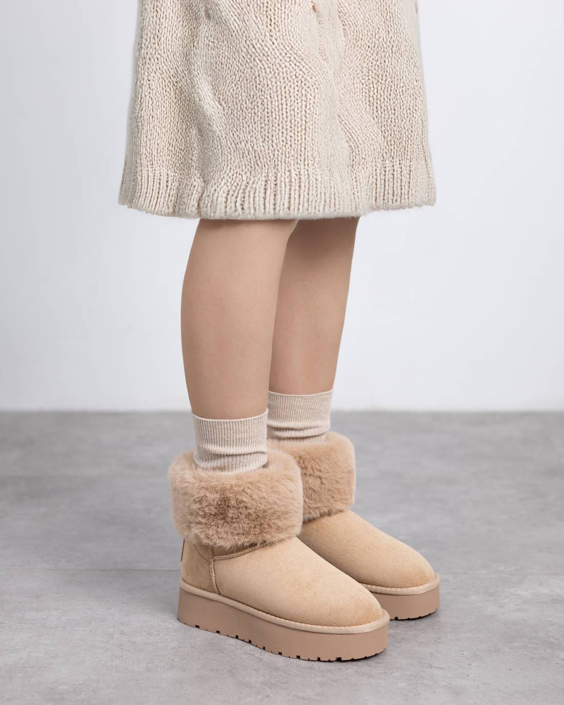 Botin de mujer plano Xti 14471901