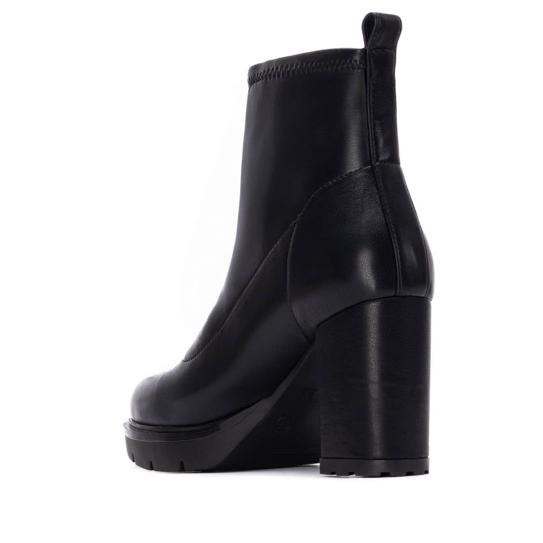 Botin de mujer con tacón Xti 14473501