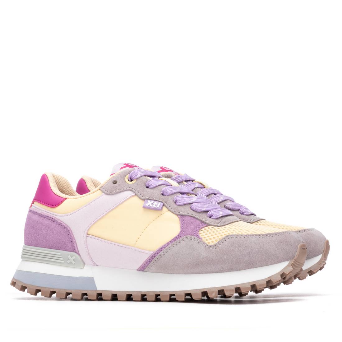 Zapatilla de mujer plano Xti 14505001