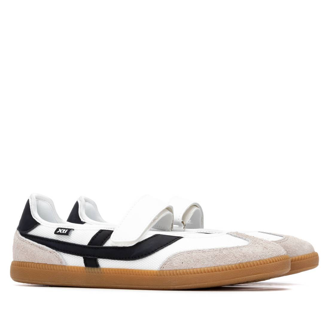 Zapatilla de mujer plano Xti 14505601