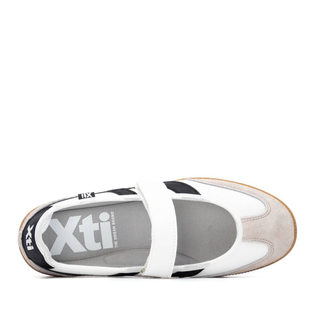 Zapatilla de mujer plano Xti 14505601