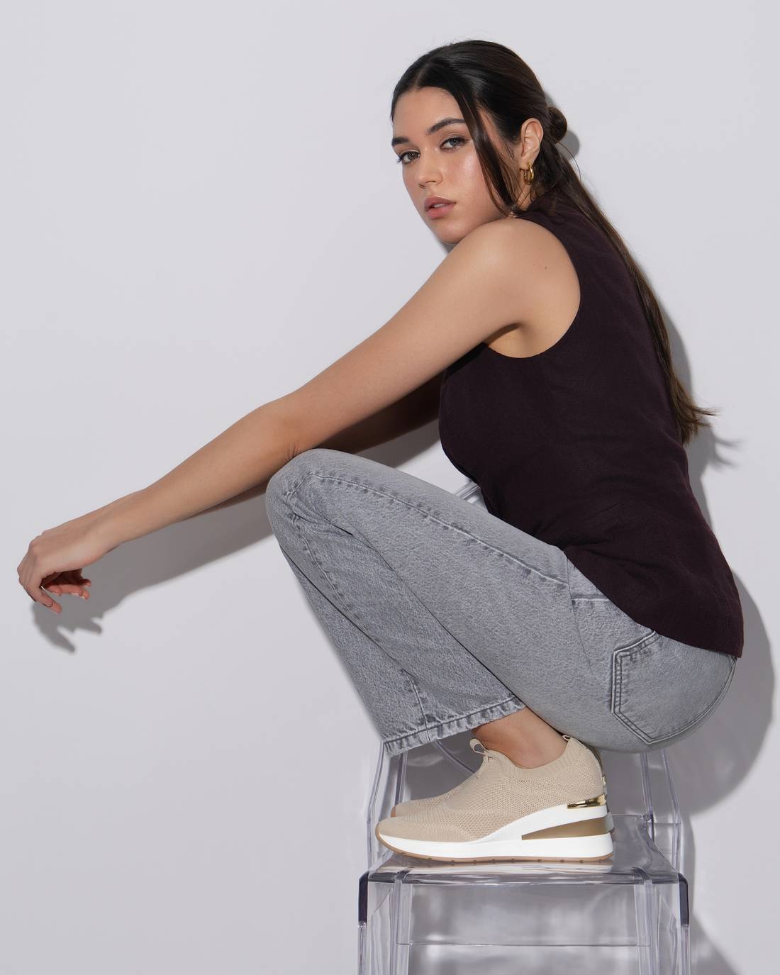 Zapatilla de mujer con cuña Xti 14510001