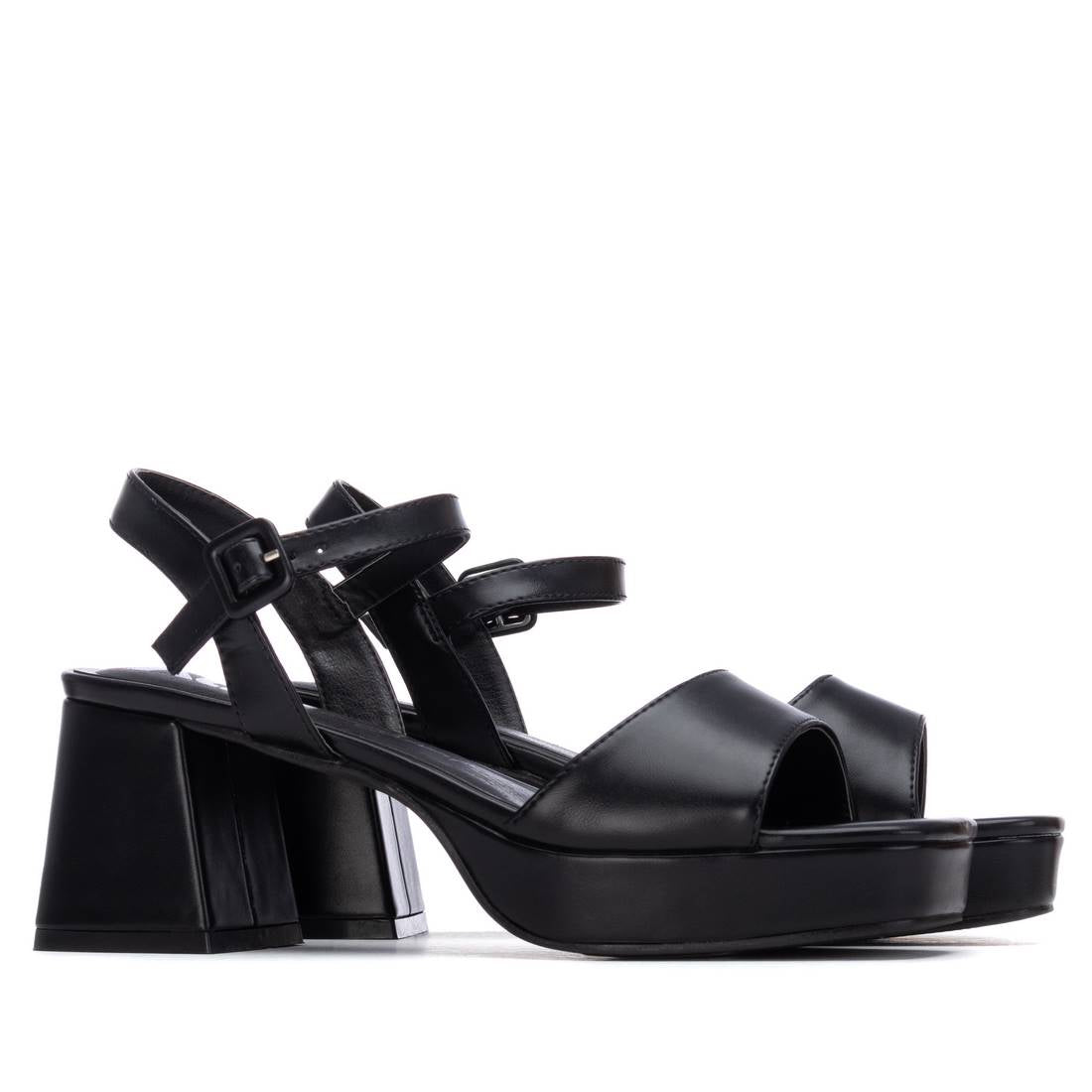 Sandalia de mujer con tacón Xti 14513701