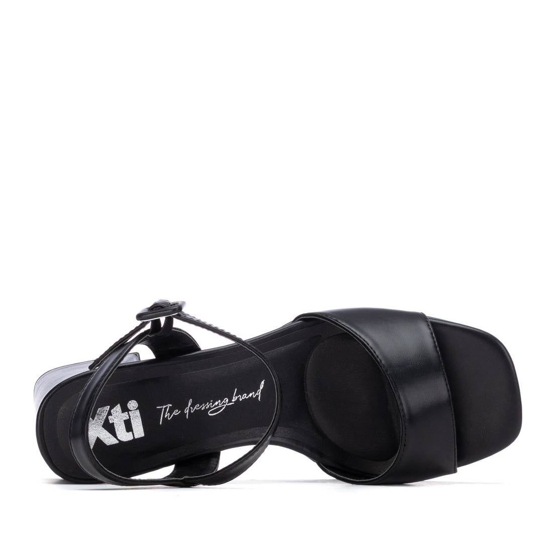 Sandalia de mujer con tacón Xti 14513701