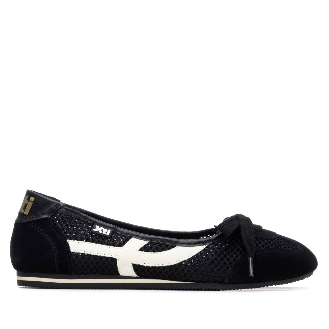 Zapatilla de mujer plano Xti 14522604