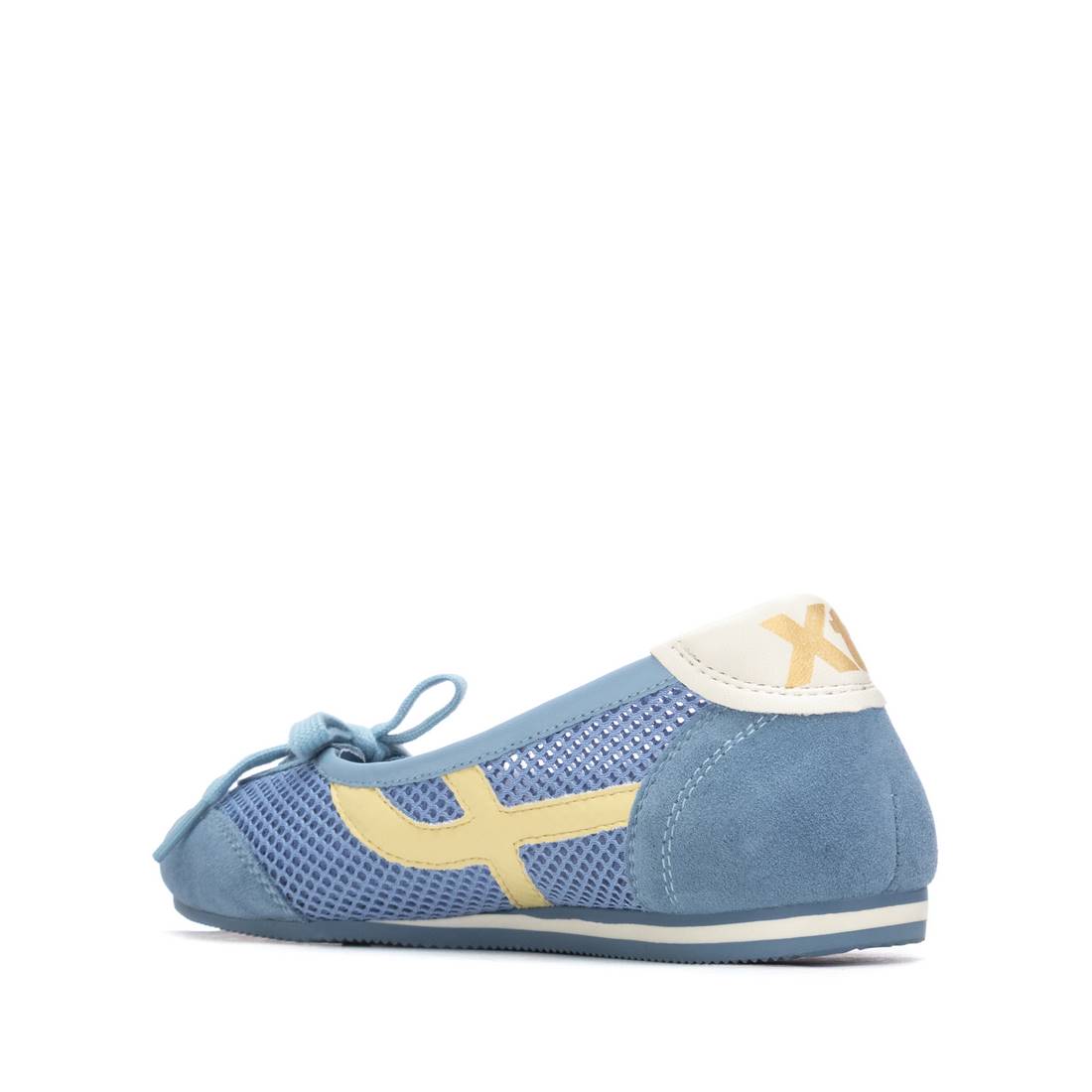 Zapatilla de mujer plano Xti 14522611