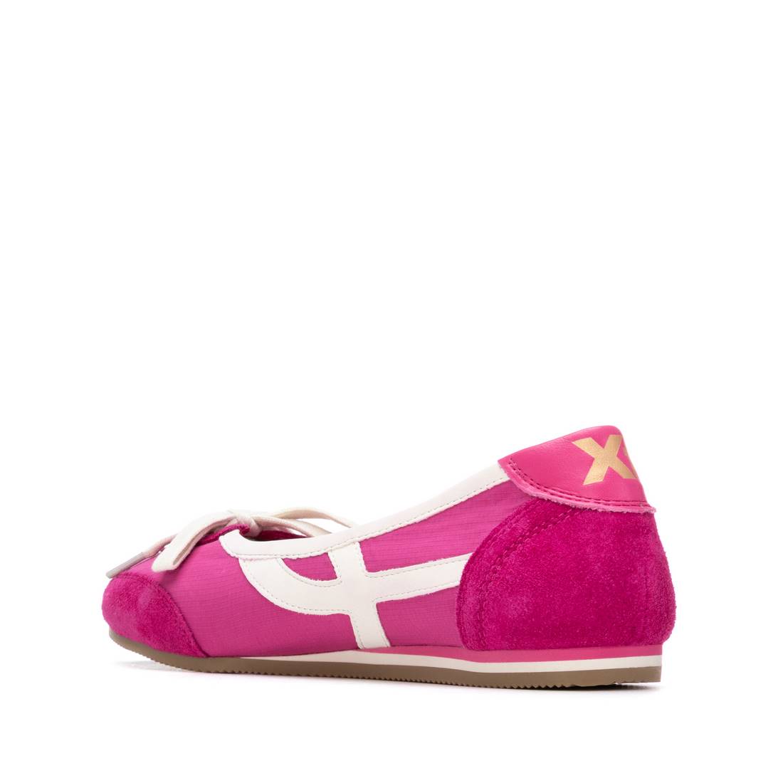 Zapatilla de mujer plano Xti 14522701